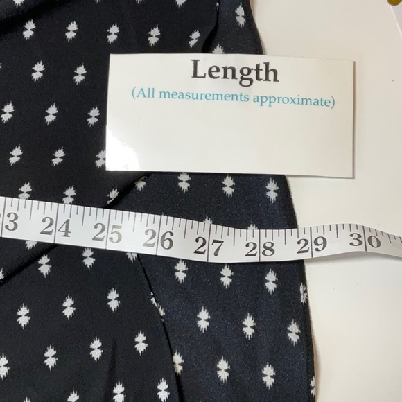 Vince Camuto Long Sleeve Faux Wrap Blouse Black White Large - Picture 9 of 14